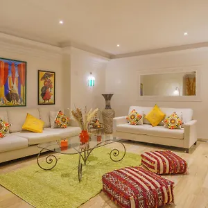 Appartement Luxueux 138 M2 Avec Piscine, Marrakesh